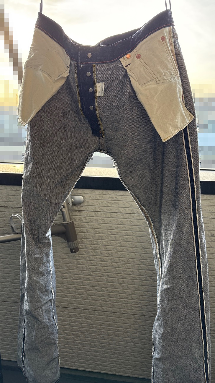 ジーンズや衣類に付着した「防虫剤臭（ナフタレン臭）」の取り方