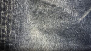 ジーンズやデニムジャケットに糊付けは邪道？糊付け無しでエイジングさせる方法について