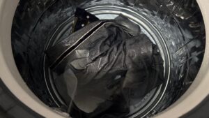 しつこいぞナフタレン臭！