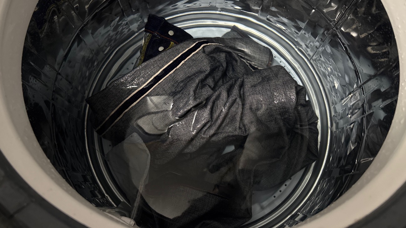 しつこいぞナフタレン臭！